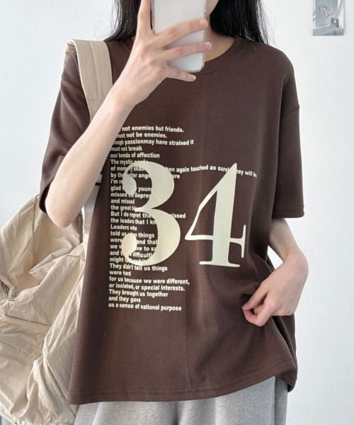 NANAHACHI(ナナハチ)の「オーバーサイズ ナンバリングTシャツ(Tシャツ/カットソー・レディース・ブラック/ブラウン/オートミール・FREE)」の4枚目の写真
