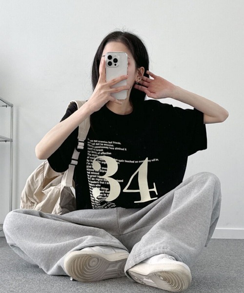 NANAHACHI(ナナハチ)の「オーバーサイズ ナンバリングTシャツ(Tシャツ/カットソー・レディース・ブラック/ブラウン/オートミール・FREE)」の14枚目の写真