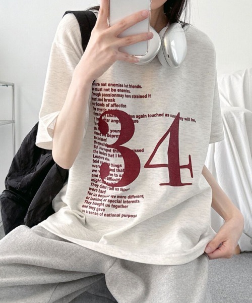 NANAHACHI(ナナハチ)の「オーバーサイズ ナンバリングTシャツ(Tシャツ/カットソー・レディース・ブラック/ブラウン/オートミール・FREE)」の8枚目の写真