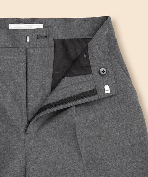 ポリエステルブレンド　プリーテッド　ワイドレッグパンツ