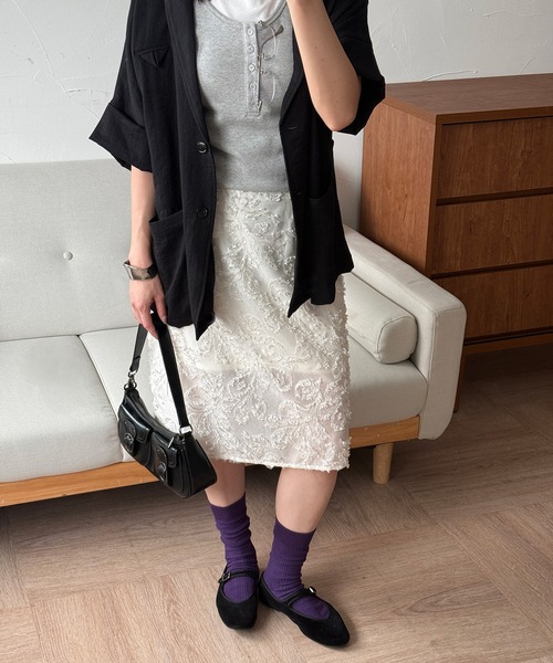 MUHET（ミュエータ）の「sheer jaguard midi skirt / シアージャガードスカート（スカート・レディース・アイボリー/ブラック・LARGE/MEDIUM）」の8枚目の写真