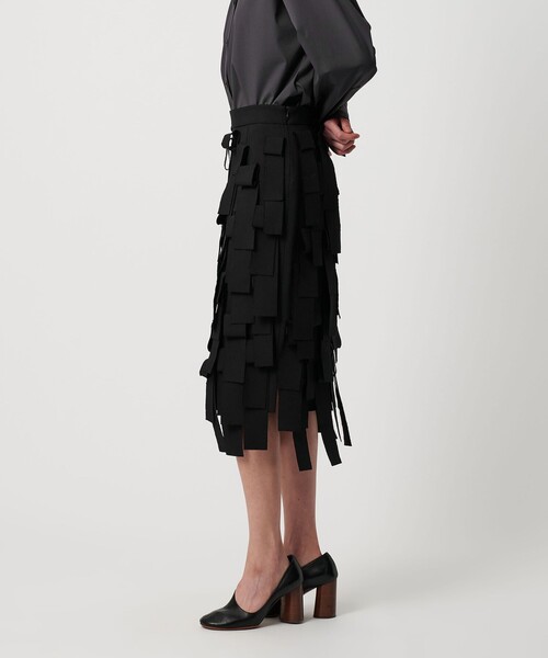 AEWEN MATOPH(イウエン マトフ)の「<AEWEN MATOPH>フリンジスカート(スカート・レディース・ブラック/ベージュ・38/36)」の20枚目の写真