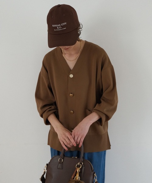 Elura（エルーラ）の「刺繍ロゴCAP / 579748（キャップ・レディース・ブラウン/ブラック・ONE SIZE）」の19枚目の写真