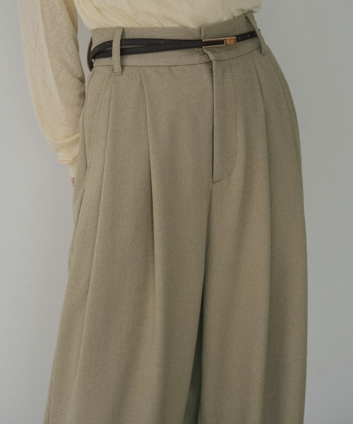 hellam（へラム）の「起毛 ネップタックパンツ（その他パンツ・レディース・アイボリー/ブラック/ブラウン/ベージュ・FREE）」の4枚目の写真