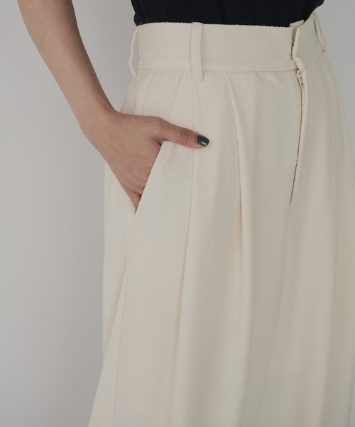 hellam（へラム）の「起毛 ネップタックパンツ（その他パンツ・レディース・アイボリー/ブラック/ブラウン/ベージュ・FREE）」の5枚目の写真