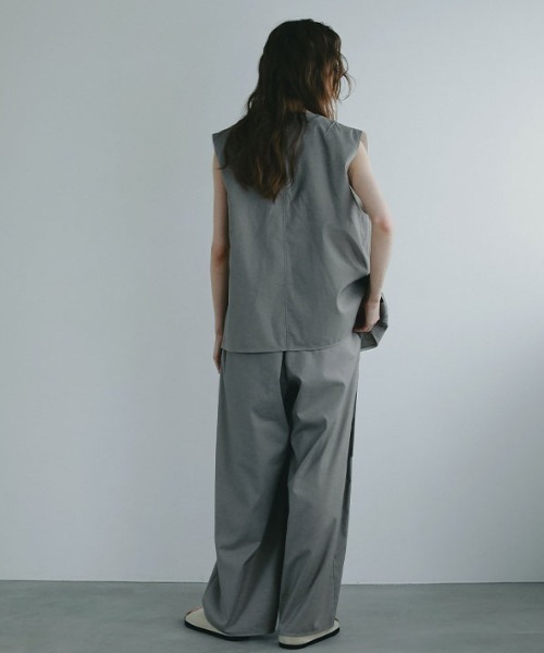 ETRE TOKYO（エトレトウキョウ）の「フロントラップシャンブルワイドパンツ（その他パンツ・レディース・オフホワイト/グレー・S/M）」の8枚目の写真