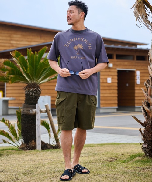 Sunny Smith(サニースミス)の「ヤシの木アーチロゴプリントTシャツ(Tシャツ/カットソー・メンズ・スミクロ/ホワイト・LARGE/MEDIUM)」の16枚目の写真