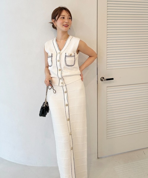 SNIDEL（スナイデル）の「Sustainableストラクチャーニットスカート（スカート・レディース・ネイビー/イエロー/ホワイト・F）」の4枚目の写真