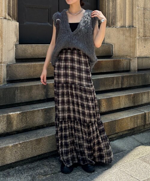 DouDou(ドゥドゥ)の「【REI企画カラーあり】【前後2WAY】シャギーニットベスト(ニット/セーター・レディース・ベージュ/ライトベージュ/チャコールグレー/ピンク・FREE)」の12枚目の写真