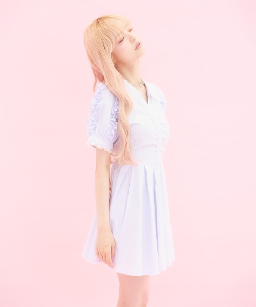 FickleBebe(フィクルベベ)の「ラッフルレースシャツワンピース(ワンピース・レディース・サックスブルー・1/0)」の13枚目の写真
