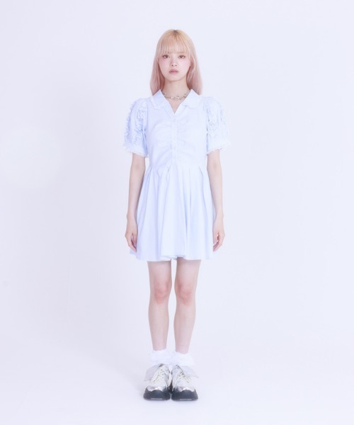 FickleBebe(フィクルベベ)の「ラッフルレースシャツワンピース(ワンピース・レディース・サックスブルー・1/0)」の6枚目の写真
