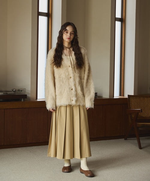 OLUN（オルン）の「Shaggy knit cardigan/貴族式シャギーカーディガン（カーディガン/ボレロ・レディース・ブラウン/アイボリー/ベージュ・FREE）」の15枚目の写真