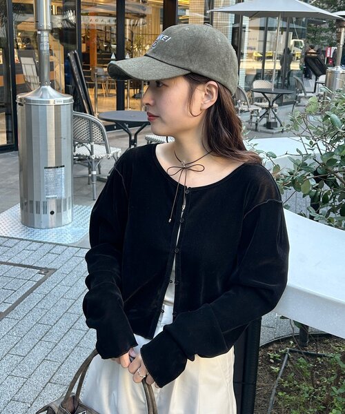 Kastane（カスタネ）の「【前後2WAY/4色展開】ベロアチュール2WAYカーディガン（カーディガン/ボレロ・レディース・アイボリー/ブラック/ブラウン/ピンク・FREE）」の14枚目の写真