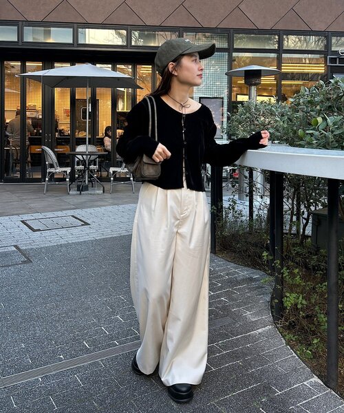 Kastane（カスタネ）の「【前後2WAY/4色展開】ベロアチュール2WAYカーディガン（カーディガン/ボレロ・レディース・アイボリー/ブラック/ブラウン/ピンク・FREE）」の16枚目の写真