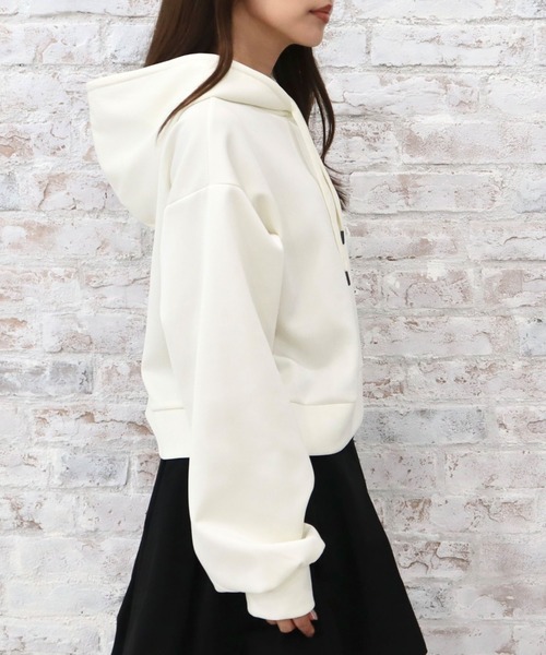CECIL McBEE(セシルマクビー)の「ラインストーンロゴパーカー(パーカー・レディース・グレー/ブラック/アイボリー・LARGE/MEDIUM)」の19枚目の写真