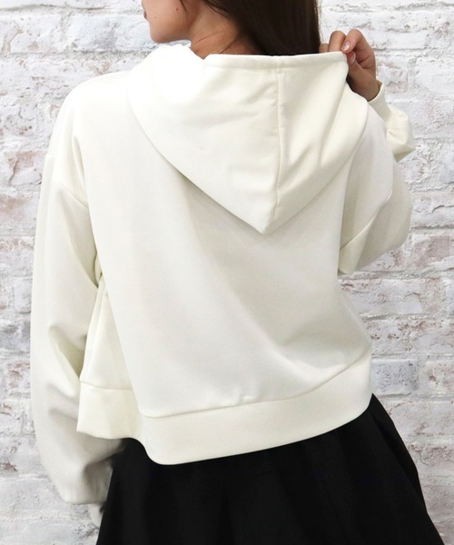 CECIL McBEE(セシルマクビー)の「ラインストーンロゴパーカー(パーカー・レディース・グレー/ブラック/アイボリー・LARGE/MEDIUM)」の20枚目の写真