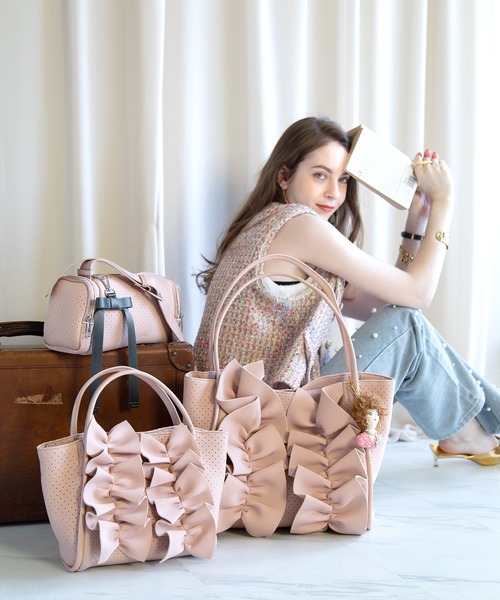 U（ユー）の「Moelleux モワルー ダブルポケットショルダーバッグ（ショルダーバッグ・レディース・ブラック/ピンク/グレー/シルバー・FREE）」の6枚目の写真