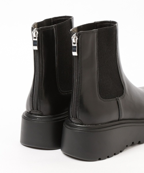 BAYFLOW(ベイフロー)の「バックZIPサイドゴアブーツ(ブーツ・レディース・ブラック/アイボリー・MEDIUM/LARGE)」の14枚目の写真