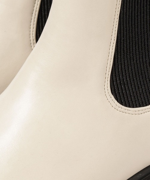 BAYFLOW(ベイフロー)の「バックZIPサイドゴアブーツ(ブーツ・レディース・ブラック/アイボリー・MEDIUM/LARGE)」の18枚目の写真