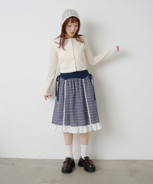 w closet（ダブルクローゼット）の「ハートボタンリブカーデ（Tシャツ/カットソー・レディース・オフホワイト/ブラック/グレー/ブルー/ピンク・FREE）」の19枚目の写真