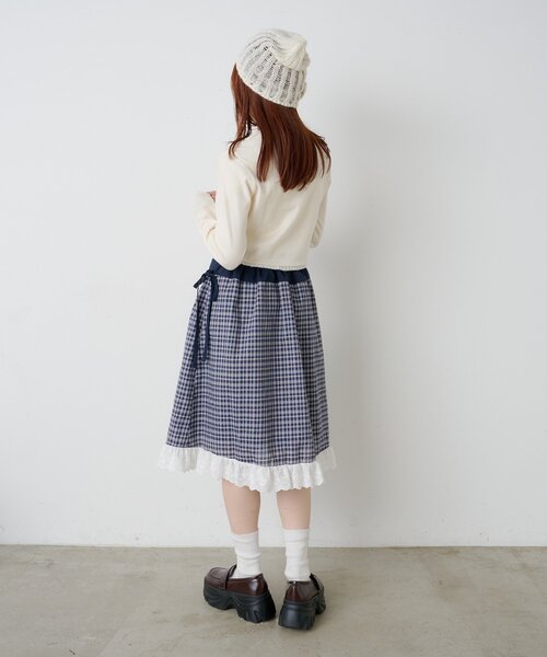 w closet（ダブルクローゼット）の「ハートボタンリブカーデ（Tシャツ/カットソー・レディース・オフホワイト/ブラック/グレー/ブルー/ピンク・FREE）」の20枚目の写真