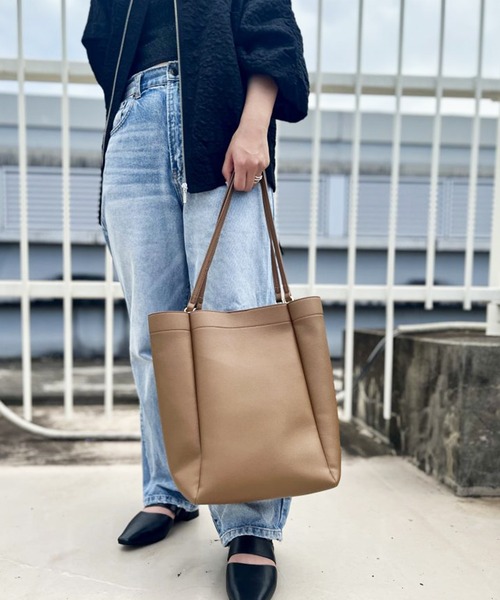 Scrap Book トートバッグ　オフホワイト Scrap Book トートバッグ オフホワイト Scrap Book｜スクラップ