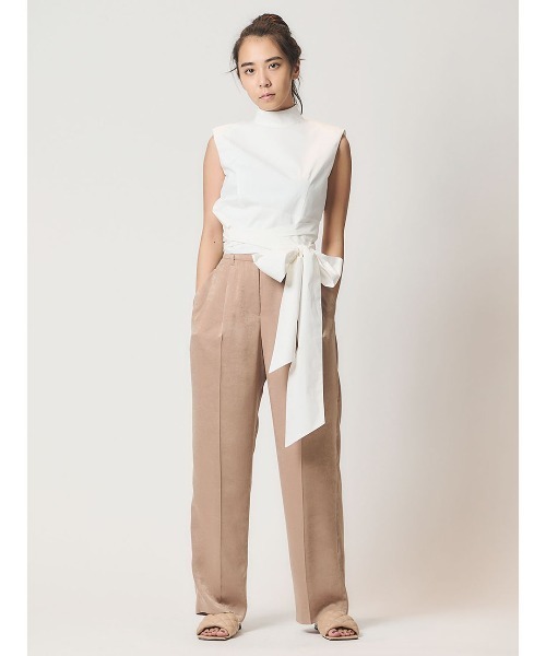 mikomori(ミコモリ)の「WAIST RIBBON BLOUSE(シャツ/ブラウス・レディース・ブラック/ホワイト・MEDIUM)」の1枚目の写真
