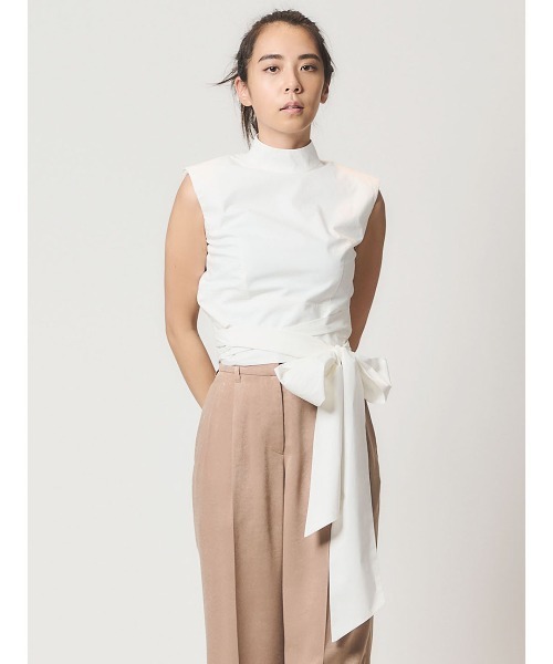 mikomori(ミコモリ)の「WAIST RIBBON BLOUSE(シャツ/ブラウス・レディース・ブラック/ホワイト・MEDIUM)」の13枚目の写真