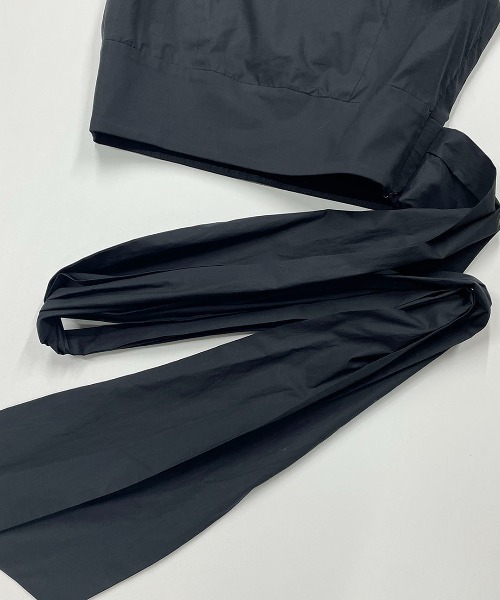 mikomori(ミコモリ)の「WAIST RIBBON BLOUSE(シャツ/ブラウス・レディース・ブラック/ホワイト・MEDIUM)」の20枚目の写真
