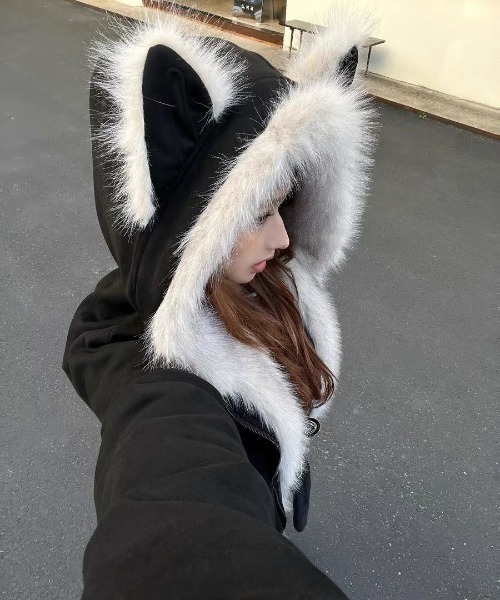 ViViDAY（ビビデー）の「ふわふわ猫耳フード付きルーズジップブルゾン（ブルゾン・レディース・ブラック系その他・M）」の7枚目の写真