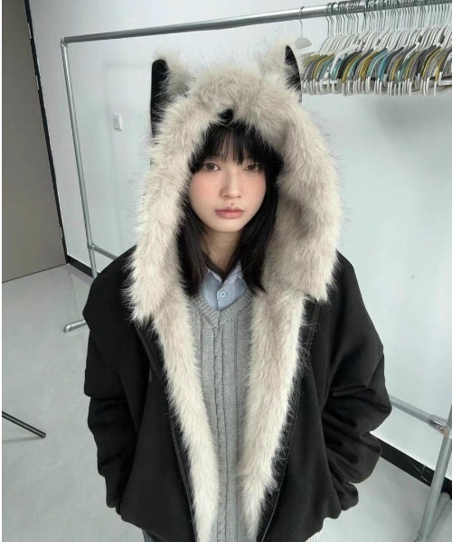 ViViDAY（ビビデー）の「ふわふわ猫耳フード付きルーズジップブルゾン（ブルゾン・レディース・ブラック系その他・M）」の15枚目の写真