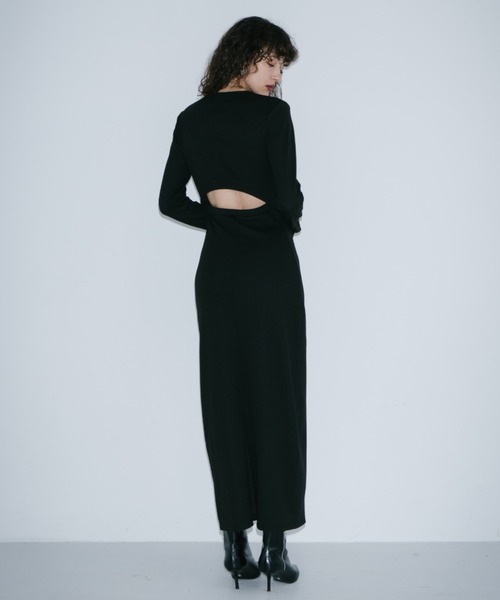 HANNE（アン）の「ロングスリーブバックカットデザインワンピース（ワンピース・レディース・グレー/ブラック/ネイビー・S/M）」の13枚目の写真