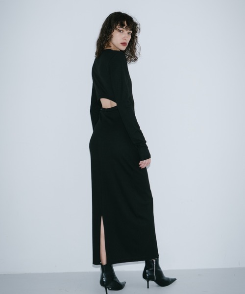 ロングスリーブバックカットデザインワンピース（ワンピース