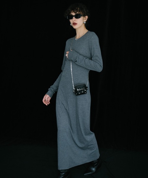 HANNE（アン）の「ロングスリーブバックカットデザインワンピース（ワンピース・レディース・グレー/ブラック/ネイビー・S/M）」の9枚目の写真