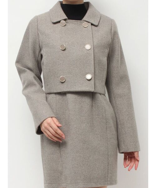 RESEXXY（リゼクシー）の「ダブルブレストショートコート【セットアップ着用可能】（その他アウター・レディース・グレー/チャコールグレー/ホワイト・FREE）」の5枚目の写真