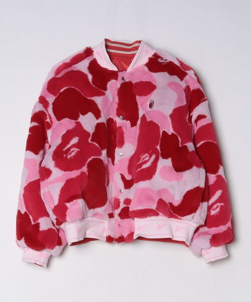 A BATHING APE（アベイシングエイプ）の「ABC CAMO MULTI LOGO REVERSIBLE VARSITY JACKET（スタジャン・レディース・レッド・XX-SMALL/SMALL/X-SMALL）」の3枚目の写真