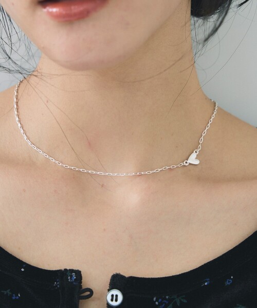 VIS(ビス)の「サイドハートネックレス(ネックレス・レディース・シルバー/ゴールド・FREE)」の4枚目の写真