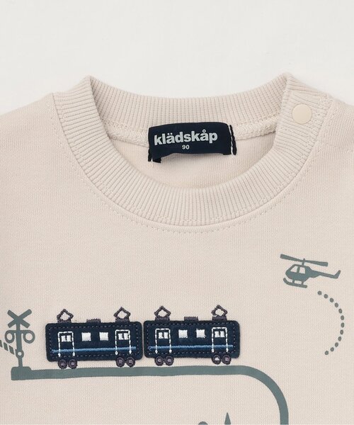 kladskap（クレードスコープ）の「【人気商品再入荷】【直営店で取り扱い無し】電車アップリケ裾ボーダートレーナー（スウェット・キッズ・ライトベージュ/レッド・90cm/100cm/110cm/120cm）」の4枚目の写真