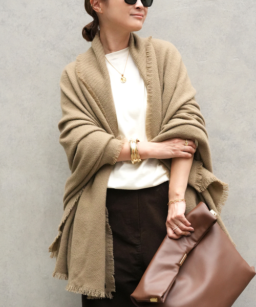 Deuxieme Classe（ドゥーズィエムクラス）の「*【ALONPI CASHMERE / アロンピ カシミア】STOLE（ストール/ショール・レディース・ホワイト/ブラック/ナチュラル/チャコールグレー/ダークグリーン・FREE）」の19枚目の写真