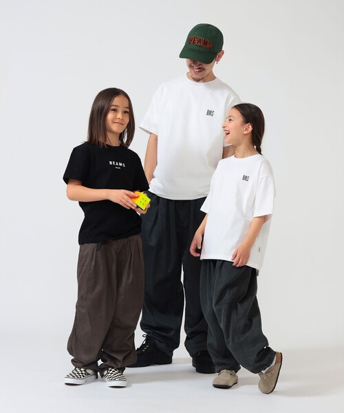こども ビームス（コドモビームス）の「BEAMS × こども ビームス / ベーシックフィット BMS ロゴ Tシャツ 2026（110～160cm）（Tシャツ/カットソー・キッズ・ブラック/ホワイト・L(150-160)/M(130-140)/S(110-120)）」の11枚目の写真