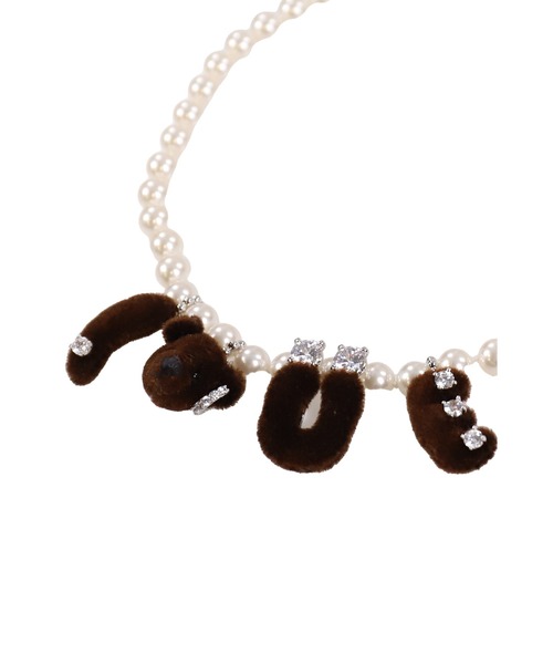 YVMIN(イヴミン)の「LOVE BEAR PEARL NECKLACE(ネックレス・メンズ・ブラウン・OS)」の3枚目の写真