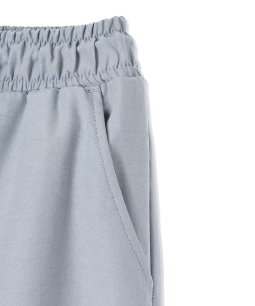 BISKEE（ビスキー）の「サイドリボン サテンカーゴパンツ（カーゴパンツ・キッズ・サックスブルー/ブラック/オフホワイト/ピンク・130cm/140cm/150cm/160cm）」の15枚目の写真