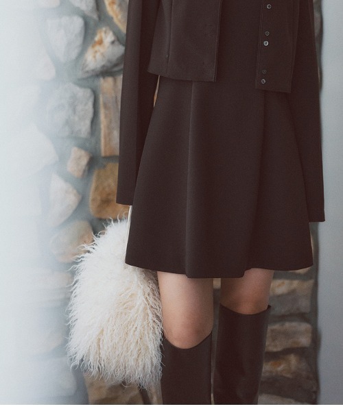 anuans（アニュアンス）の「ECOPELファーバッグ（ハンドバッグ・レディース・アイボリー・FREE）」の7枚目の写真