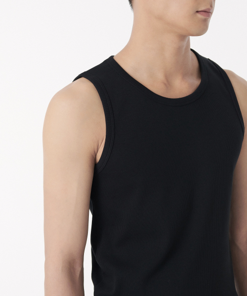 MUSINSA STANDARD（ムシンサスタンダード）の「エッセンシャルタンクトップ [ブラック]（Tシャツ/カットソー・メンズ・その他・XX-LARGE/XXX-LARGE/LARGE/MEDIUM/SMALL/X-LARGE）」の4枚目の写真