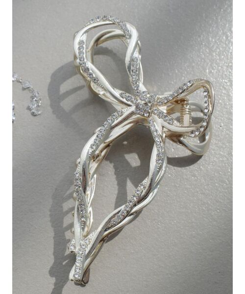 EATME(イートミー)の「キラキラリボンヘアクリップ(バレッタ/ヘアクリップ・レディース・ゴールド・FREE)」の1枚目の写真