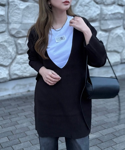 LAULEN(ローレン)の「deep v neck rib knit /ディープVネックリブニット(ニット/セーター・レディース・ブラック/グレー・FREE)」の2枚目の写真