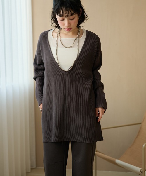 LAULEN(ローレン)の「deep v neck rib knit /ディープVネックリブニット(ニット/セーター・レディース・ブラック/グレー・FREE)」の8枚目の写真