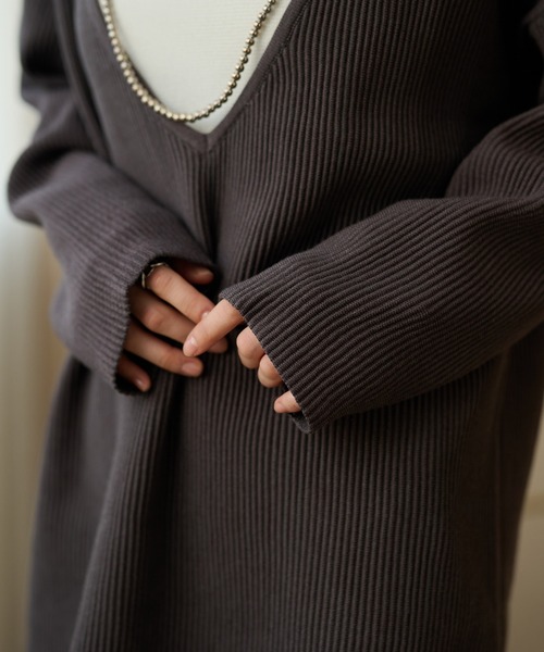 LAULEN(ローレン)の「deep v neck rib knit /ディープVネックリブニット(ニット/セーター・レディース・ブラック/グレー・FREE)」の19枚目の写真