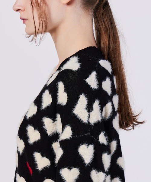 DOUBLE STANDARD CLOTHING（ダブルスタンダードクロージング）の「ハートシャギーモールカーディガン（カーディガン/ボレロ・レディース・ブラック・FREE）」の6枚目の写真