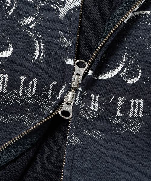WKNDRS(ウィーキャンドース)の「ANGEL ZIPUP HOODIE (CHARCOAL)(パーカー・レディース・その他・LARGE/X-LARGE/MEDIUM)」の4枚目の写真